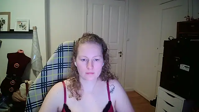 Girlnina-1995 live sex cam