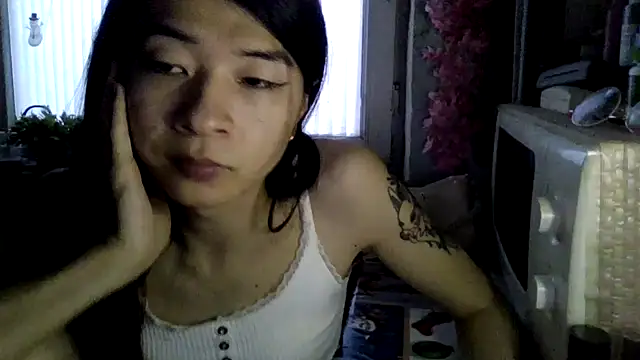 CarlyJoy live sex cam