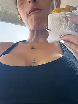 Samantha_bigboobs live sex cam