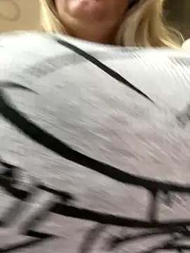 Teya_moon_ live sex cam