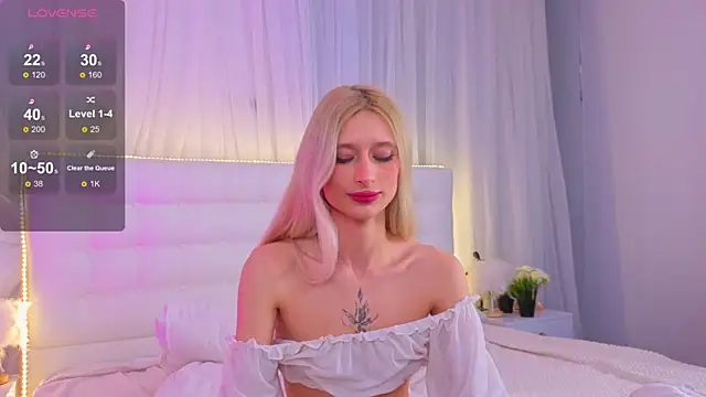 Monica_Leen's cam snapshot