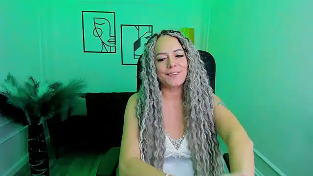 SamanthaReider's cam snapshot