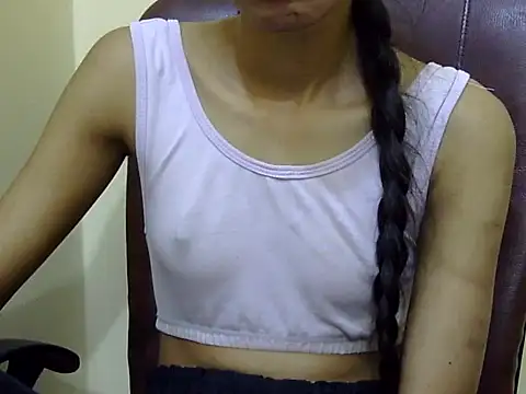 Anu_tiny live sex cam