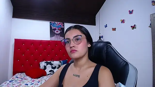 kathe-mills235 live sex cam