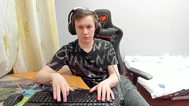 iliaskrislove live sex cam