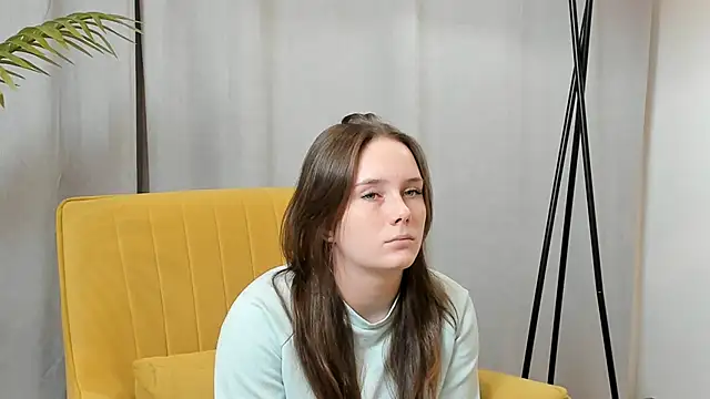 GenevieNyreen's cam snapshot