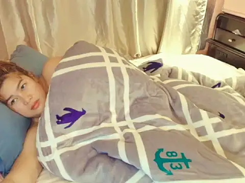 Lady_Di69's cam snapshot