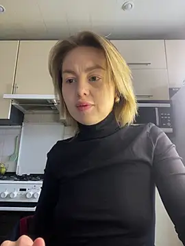 MartaLuna_'s cam snapshot