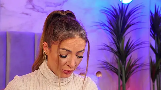 Izabellle02's cam snapshot