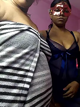 Wlid_HotCouple live sex cam
