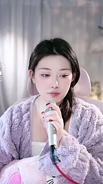 Dou-Dou-er's cam snapshot