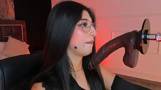 Gabrielakassi live sex cam