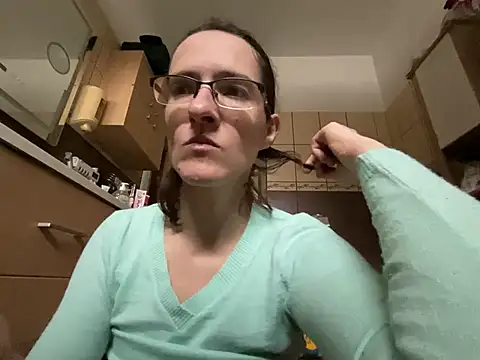 ___horny_mountain_girl_'s cam snapshot