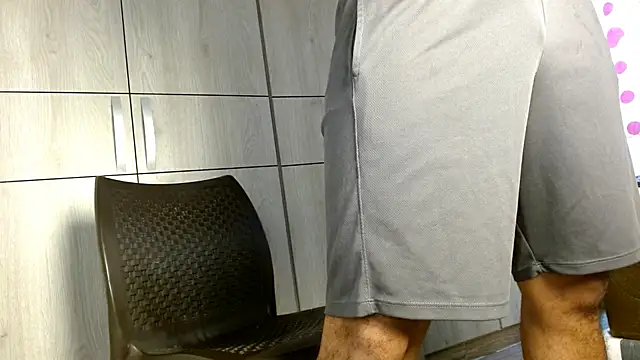 Muscle_Brown10 live sex cam