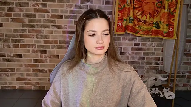 KiraVair live sex cam