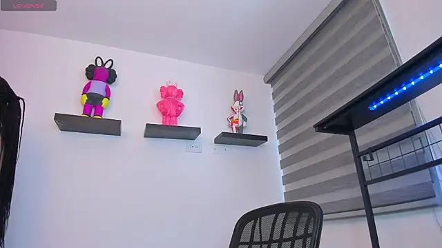 Gangster_Girl live sex cam