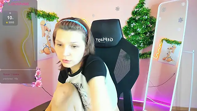 AudreyyKim live sex cam