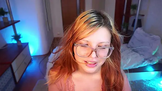 VerniceEngelking live sex cam