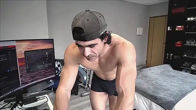 latinoo23bom live sex cam