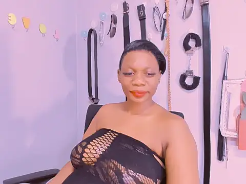 indian_queenBxoxo's cam snapshot