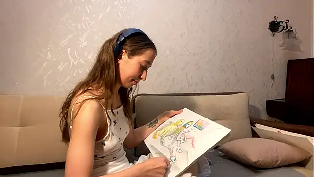 ElinHartshorne's cam snapshot