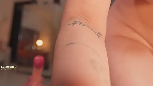 KateOwens's cam snapshot