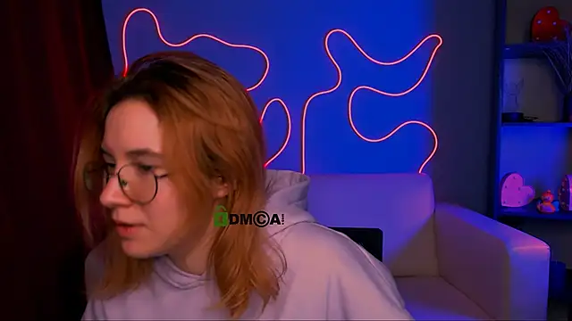 mikami_grey's cam snapshot