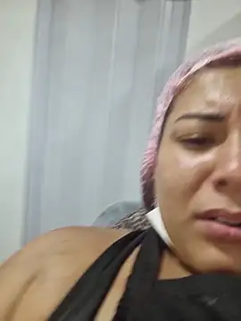 RuivaGiMisteriosa live sex cam