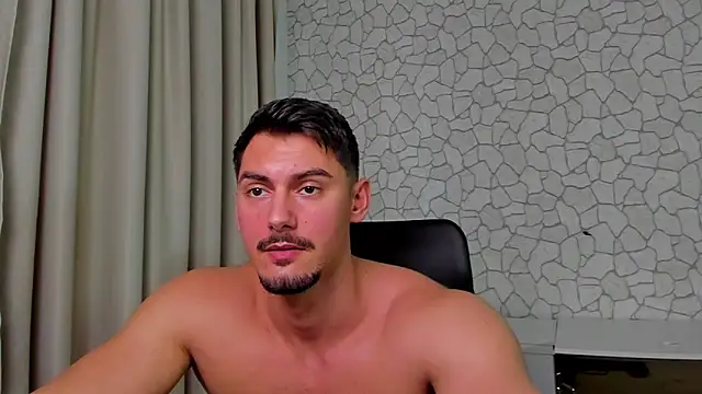 ClintMasters live sex cam