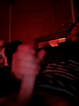 LitHippieBaby420 live sex cam