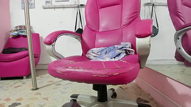 CAMILA--REY live sex cam