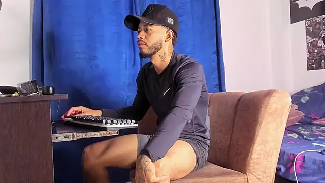 Kylian_Alessandro live sex cam