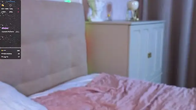 _Doll_Face_'s cam snapshot