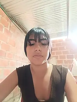 triana-hot18's cam snapshot