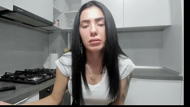 Emmapmg live sex cam