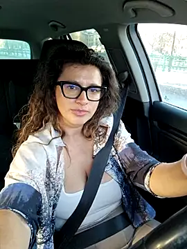 MiraBennet's cam snapshot