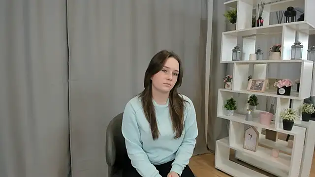 GenevieNyreen's cam snapshot