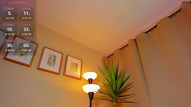 Ackerman_Eren_ live sex cam