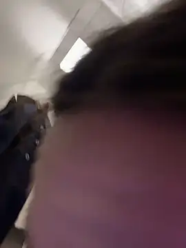 Holly_Play live sex cam