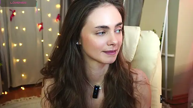 AliciaMellow live sex cam