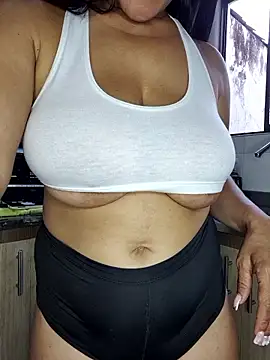 karla-bruni live sex cam