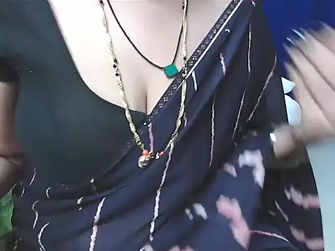 sunitha-3's cam snapshot