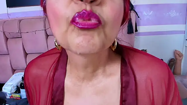 RoxetteMature live sex cam