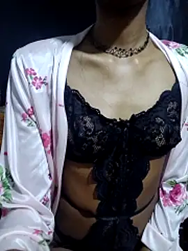 BunnyBloom25 live sex cam