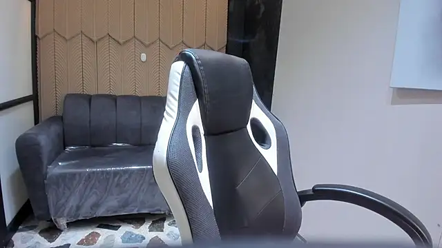 ElviraRosse1's cam snapshot