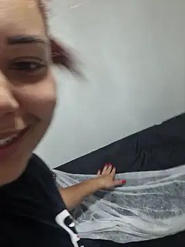 RuivaGiMisteriosa live sex cam