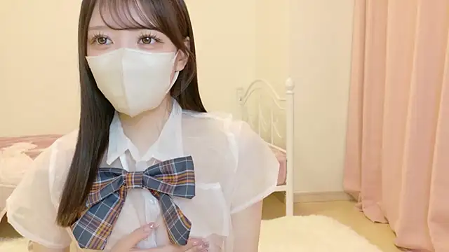 roachan_ live sex cam