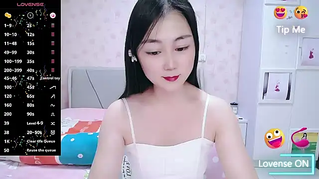 Elvira_baby live sex cam