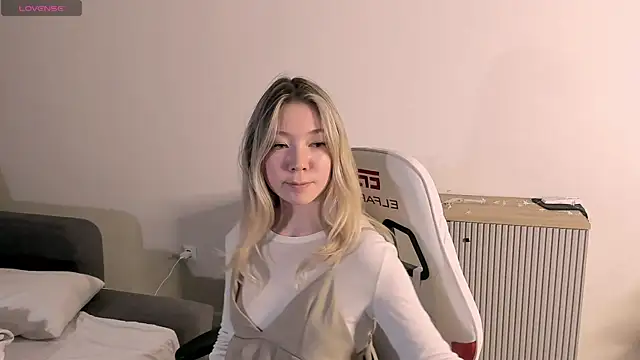 Babby_Rabbit live sex cam