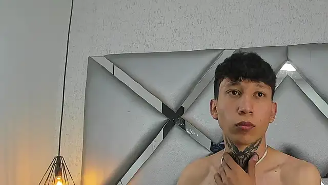 TREVORDONSON live sex cam